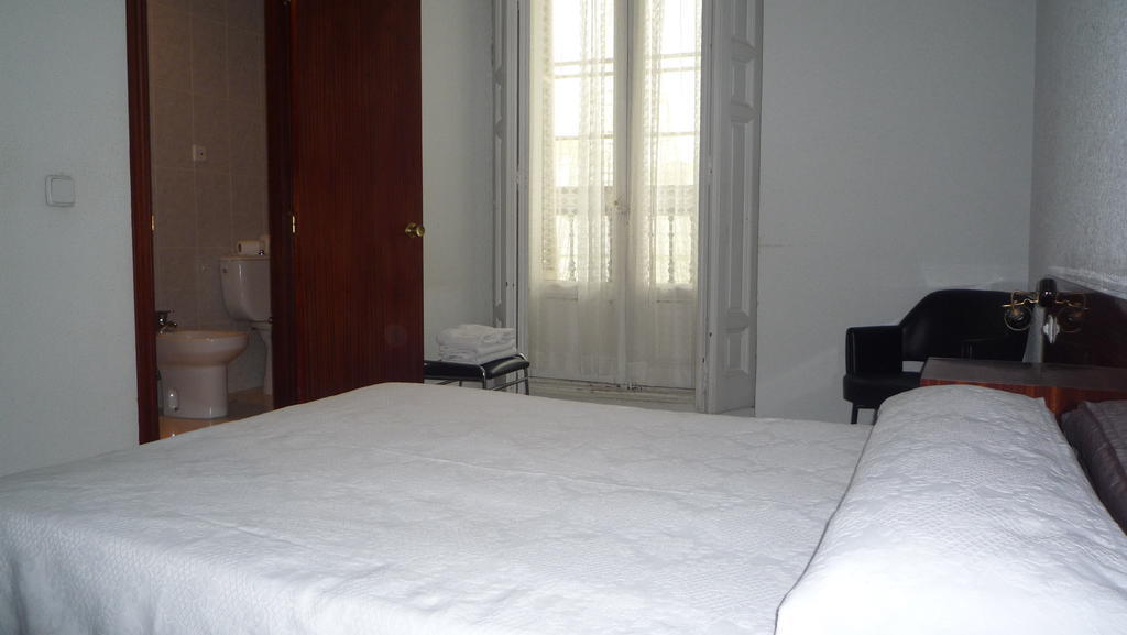 Hostal Americano Madrid Oda fotoğraf